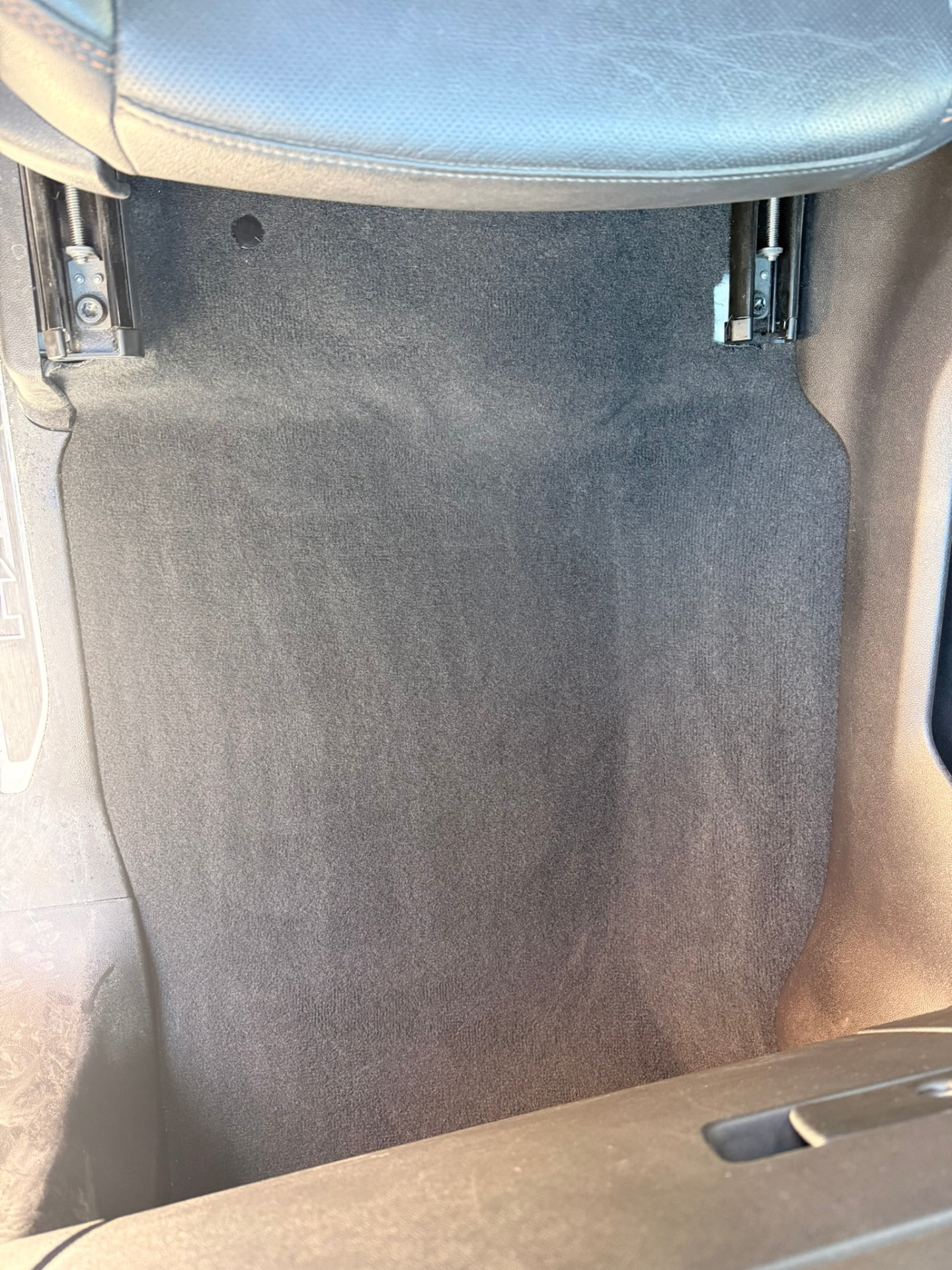 Carpet extraction finish